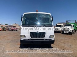 CAMION DE PASAJEROS INTERNATIONAL 2006 SERIE 2005 FOTO 4